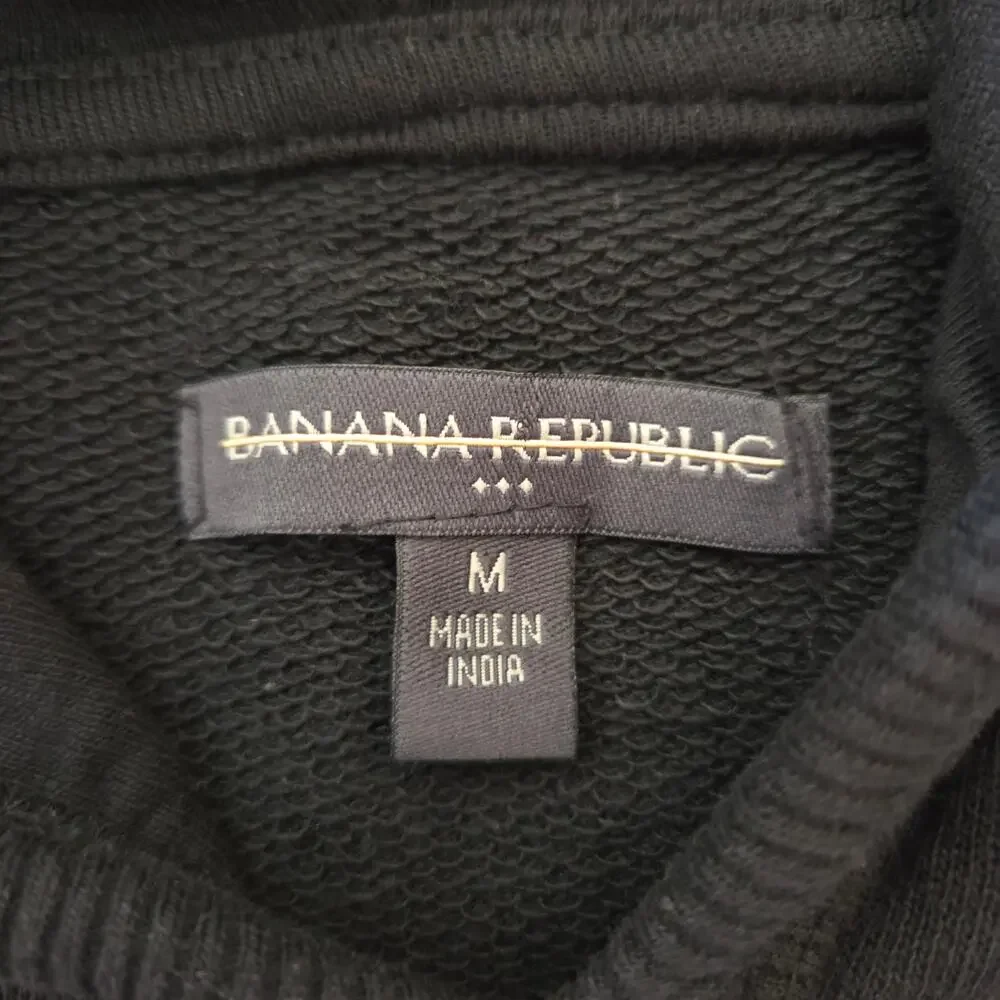 Banana Republic Men's Logoed Print Black Garment Dye Hoodie Sweatshirt NWOT✨️M